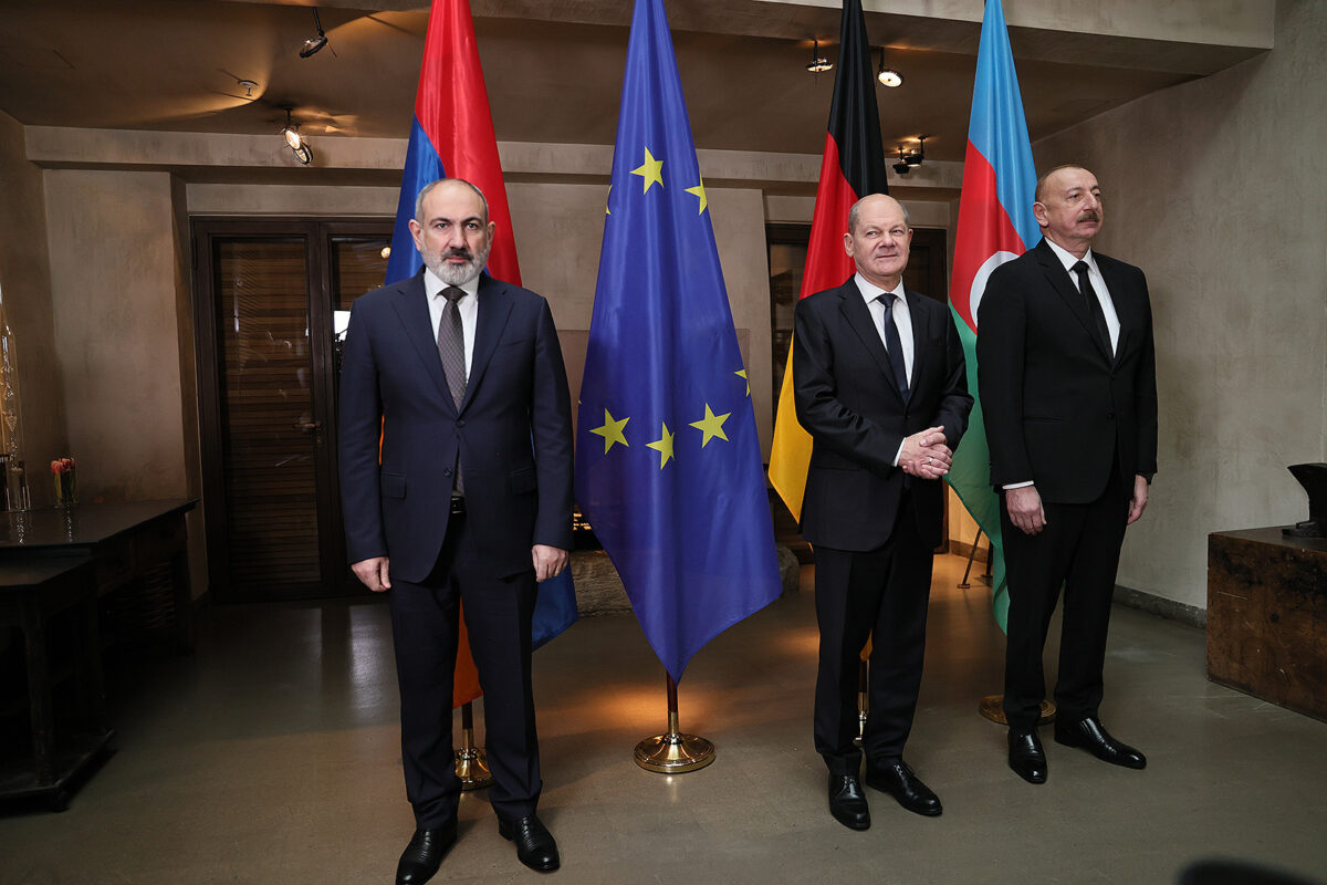 Paşinyan ve Aliyev Münih'te biraraya geldi